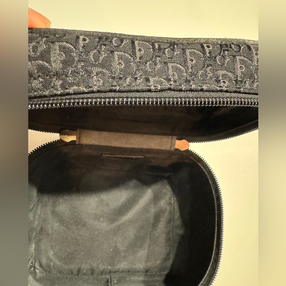 Dior vintage vanity bag - Picture 10 of 15